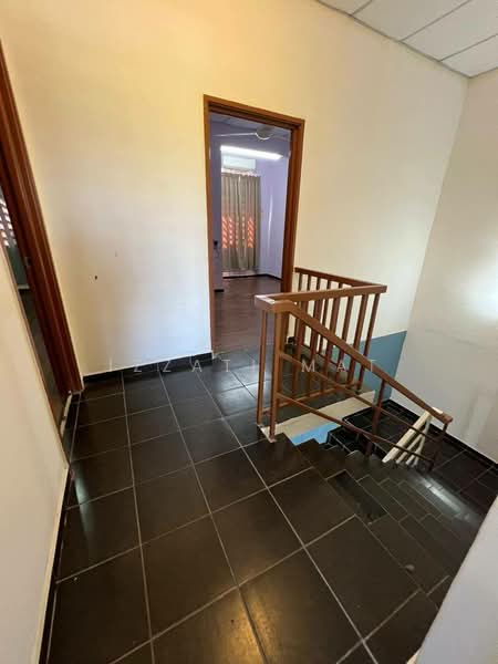 2-storey Terraced House for Sale in Taman Salak Perdana (Dengkil) - Izzati Mat - Interior - PropertyGuru.com.my