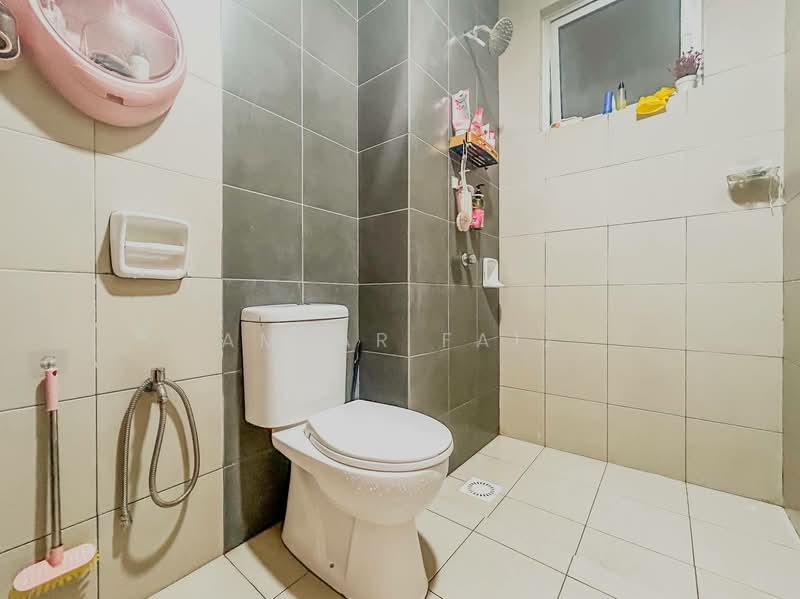 Service Residence for Sale at SkyLake Residence - Amzar Faiz - PropertyGuru.com.my