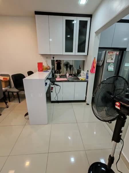 2-storey Terraced House for Sale in Mutiara Rini (Skudai) - Emily Hau - Kitchen - PropertyGuru.com.my