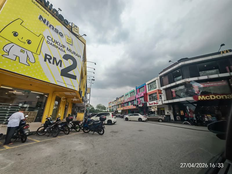 Shop for Rent in Seri Kembangan (Selangor) - Candy Soon - Exterior - PropertyGuru.com.my