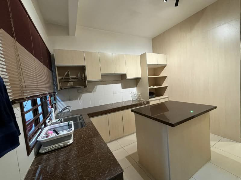 Terraced House for Rent in Rawang (Selangor) - Vicky G. - Kitchen - PropertyGuru.com.my