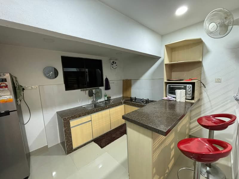 Terraced House for Rent in Rawang (Selangor) - Vicky G. - Kitchen - PropertyGuru.com.my