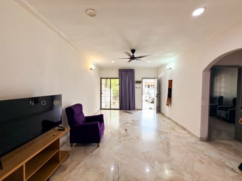 Rumah Teres 1.5 Tingkat untuk Dijual di Usj 3 (Subang Jaya) - Noor Aini Bt Ayob - Living Room - PropertyGuru.com.my
