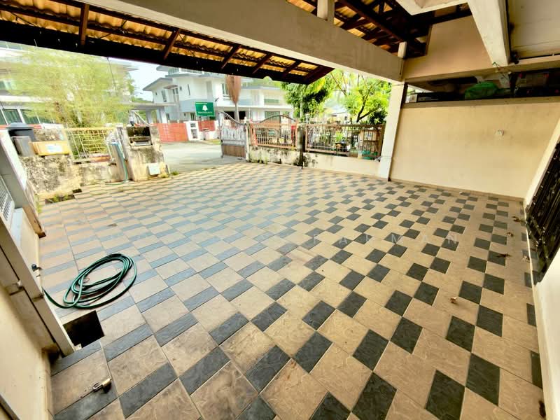 2-storey Terraced House for Sale in Seksyen 5 (Kota Damansara) - Thoriq Suparman - Exterior - PropertyGuru.com.my