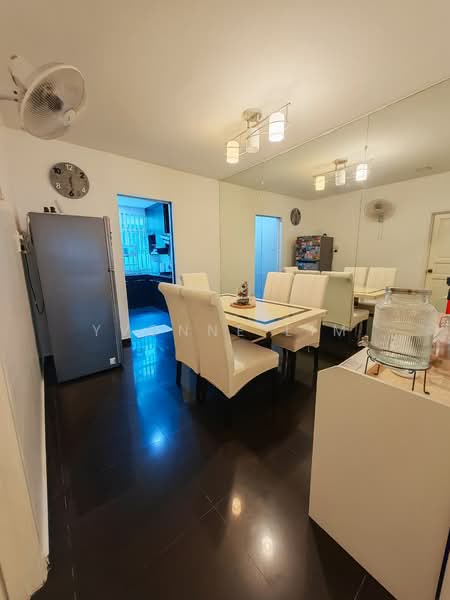 2-storey Terraced House for Sale in Taman Bestari Indah (Ulu Tiram) - Yvonne Lim - Dining Room - PropertyGuru.com.my