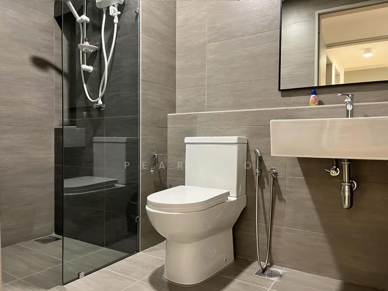 Service Residence for Rent at Maya Bay Residences @ Gamuda Cove - Pearl Ho - Bathroom - PropertyGuru.com.my