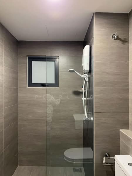 Service Residence for Rent at Maya Bay Residences @ Gamuda Cove - Pearl Ho - Bathroom - PropertyGuru.com.my