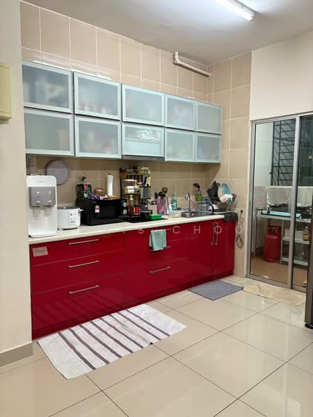 Service Residence for Sale at OUG Parklane - Chris Choo - Kitchen - PropertyGuru.com.my