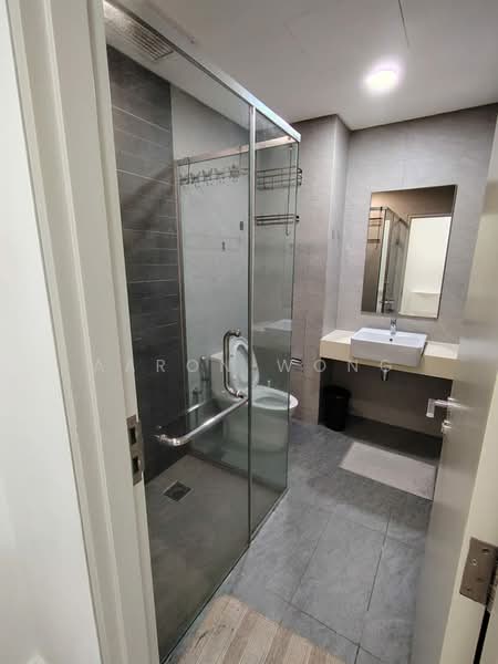 Condominium for Rent at Vivo Residential Suites - Aaron Wong - Bathroom - PropertyGuru.com.my