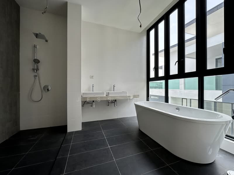 Rumah Banglo untuk Dijual di Shah Alam (Selangor) - Jess Tee - Bathroom - PropertyGuru.com.my