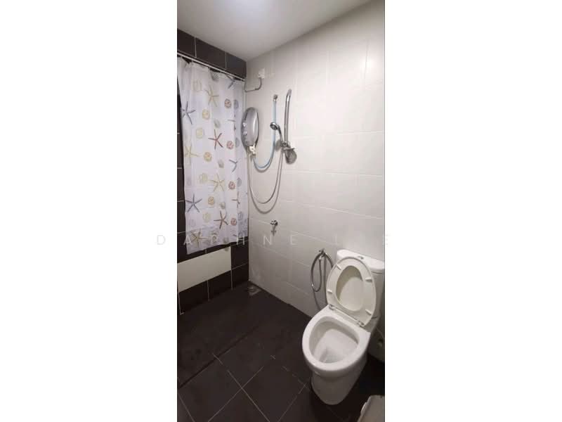 Apartment for Rent at Austin Regency (Pangsapuri Austin Perdana) - Daphne Lee - Bathroom - PropertyGuru.com.my