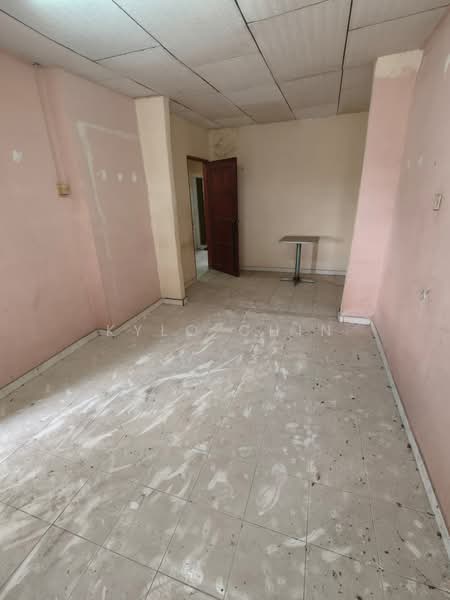 2-storey Terraced House for Sale in Taman Ungku Tun Aminah (Skudai) - Kylo Chin - Interior - PropertyGuru.com.my
