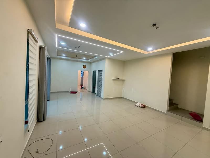Rumah Teres 2 Tingkat untuk Dijual di Bandar Baru Sri Klebang (Chemor) - Jeff Tan - Living Room - PropertyGuru.com.my