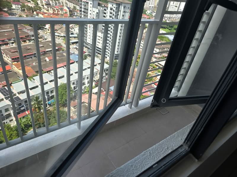 Kondominium untuk Dijual di MiNest Residence - Chris Choo - Balcony - PropertyGuru.com.my