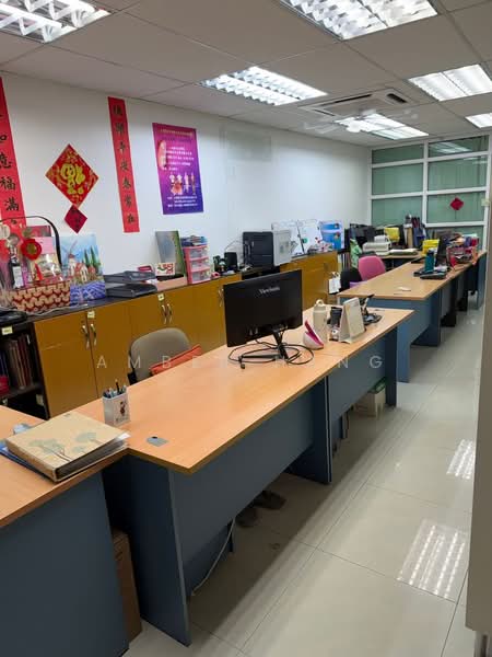 Untuk Dijual - Bay Avenue