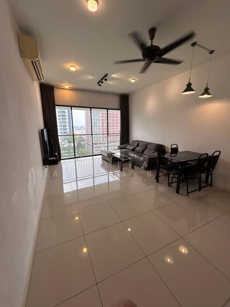 Servis Apartment untuk Disewa di Renai Jelutong - Noor Zalifa Binti Zakaria - Living Room - PropertyGuru.com.my