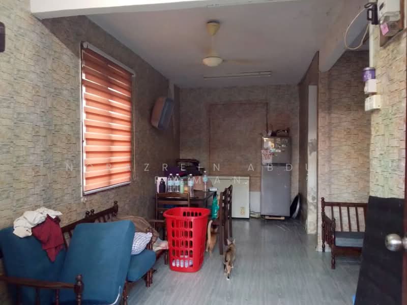 Terraced House for Sale in Rawang (Selangor) - Norazrein Abdul Raman - Living Room - PropertyGuru.com.my