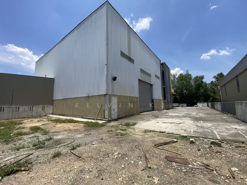 Factory for Rent in Semenyih (Selangor) - Kelvin KJ - Exterior - PropertyGuru.com.my