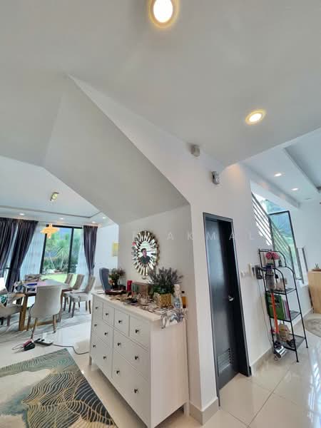Bungalow for Sale in Shah Alam (Selangor) - Dinie Akmal - Dining Room - PropertyGuru.com.my