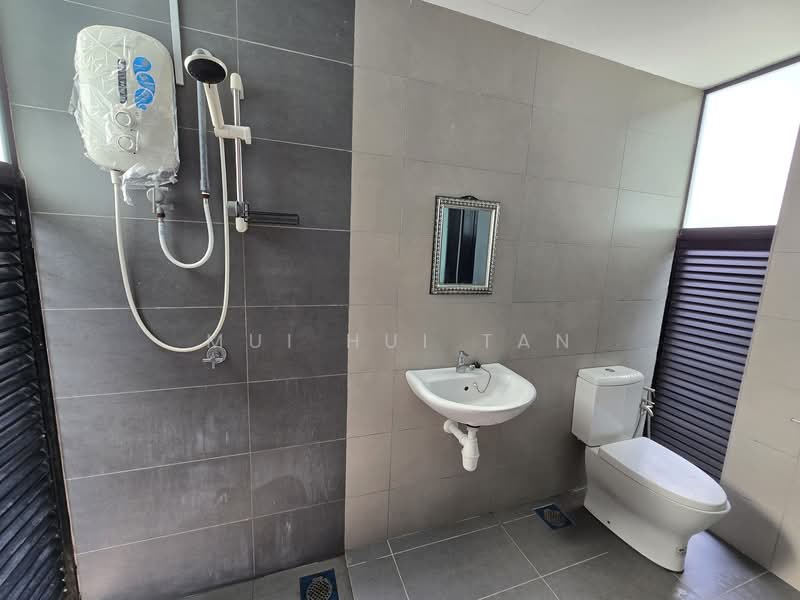 Rumah Teres 2 Tingkat untuk Dijual di Bandar Seri Alam (Masai) - Mui Hui Tan - PropertyGuru.com.my