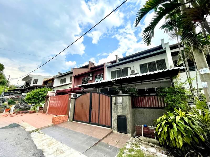2-storey Terraced House for Sale in Ampang Jaya (Ampang) - Shaziery Iskandar - Exterior - PropertyGuru.com.my