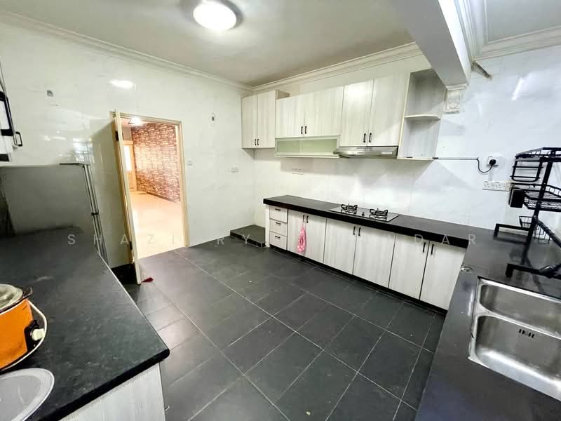 2-storey Terraced House for Sale in Ampang Jaya (Ampang) - Shaziery Iskandar - Kitchen - PropertyGuru.com.my