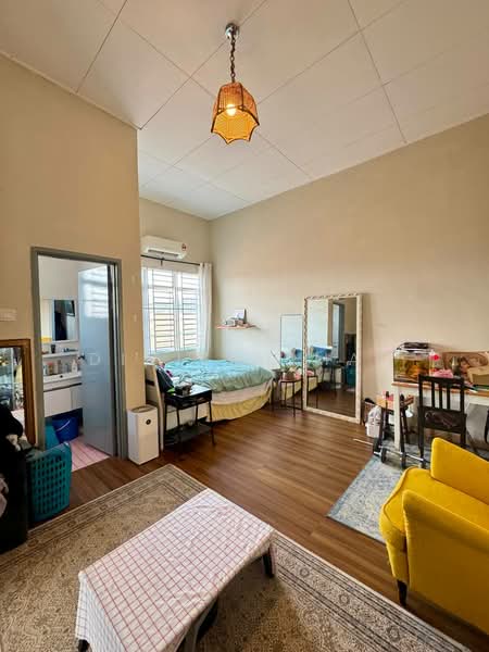 2.5-storey Terraced House for Sale in Ampang (Selangor) - Dinie Akmal - Bedroom - PropertyGuru.com.my
