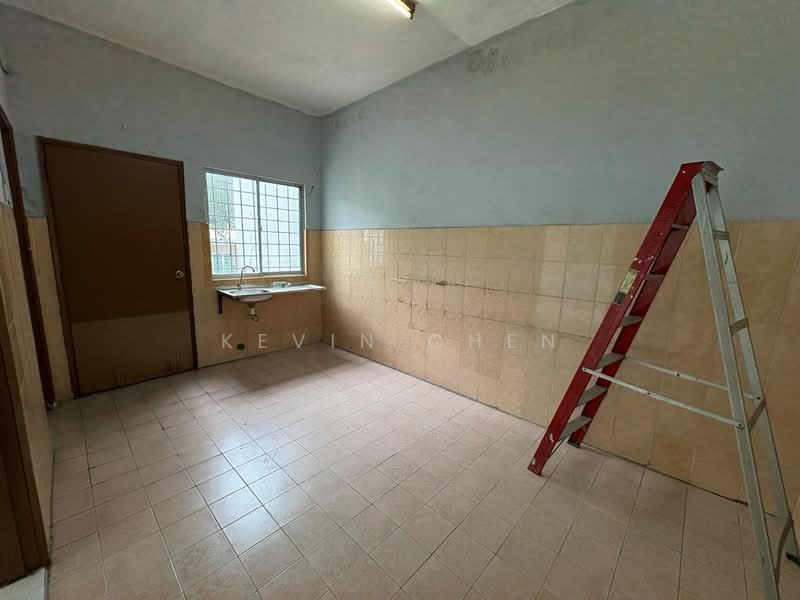 Rumah Teres 2 Tingkat untuk Disewa di Taman Cheras Prima (Kajang) - Kevin Chen - Kitchen - PropertyGuru.com.my