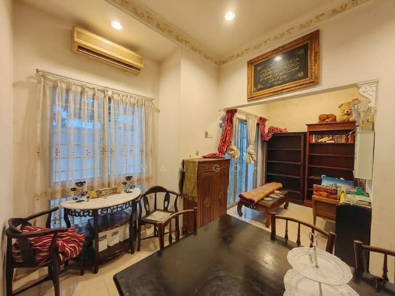 Rumah Berkembar untuk Dijual di Bandar Bukit Puchong 2 (Puchong) - Evan Goh - Dining Room - PropertyGuru.com.my