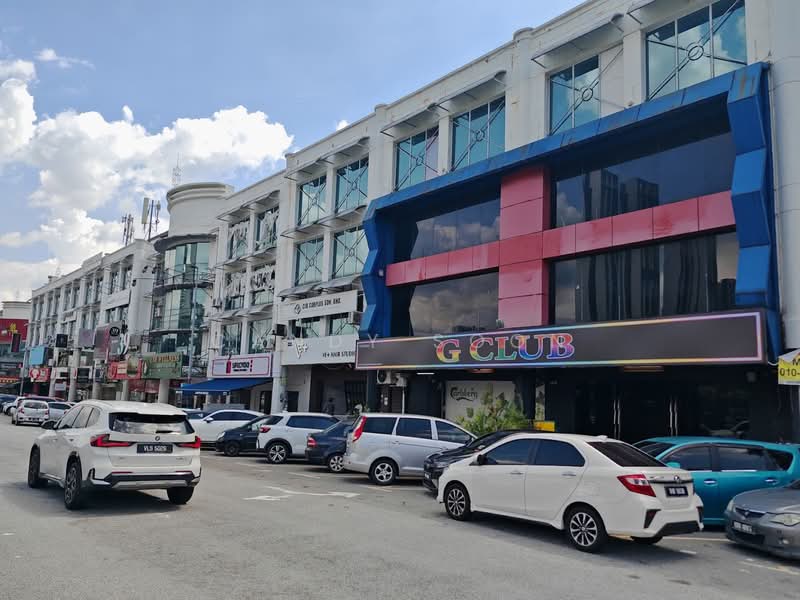 Shop for Rent in Bandar Puteri Puchong (Puchong) - Candy Soon - Exterior - PropertyGuru.com.my