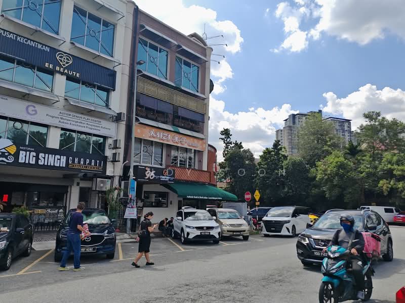 Shop for Rent in Bandar Puteri Puchong (Puchong) - Candy Soon - Exterior - PropertyGuru.com.my