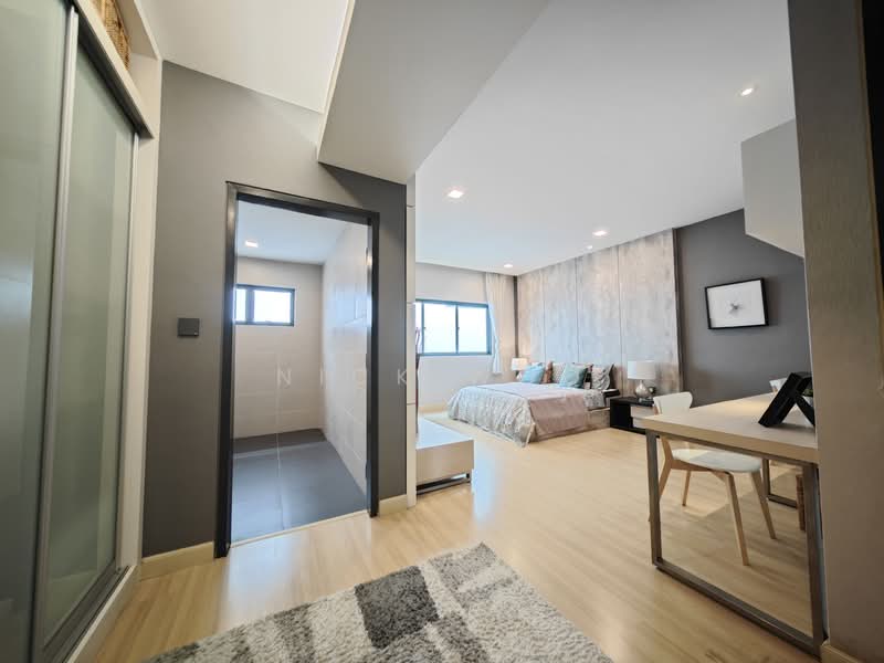 3-storey Terraced House for Sale in Batu Caves (Kuala Lumpur) - Nick Woo - Bedroom - PropertyGuru.com.my