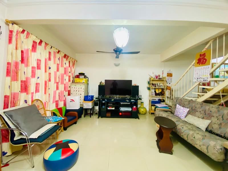 2-storey Terraced House for Sale in Taman Melawati (Ulu Kelang) - Shaziery Iskandar - Living Room - PropertyGuru.com.my