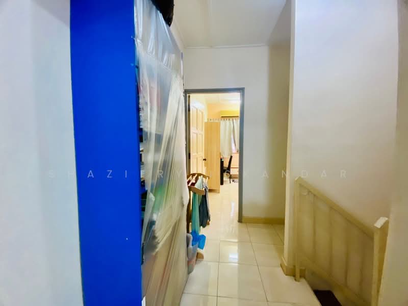 2-storey Terraced House for Sale in Taman Melawati (Ulu Kelang) - Shaziery Iskandar - Corridor - PropertyGuru.com.my