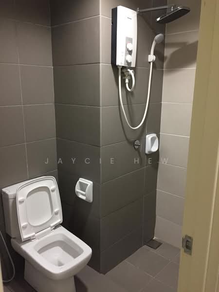 Service Residence for Sale at 3 Elements - Jaycie Hew - Bathroom - PropertyGuru.com.my