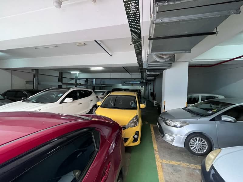 Shop / Office for Sale in Taman Mastiara (Jalan Ipoh) - Kevin Chen - Car Park - PropertyGuru.com.my