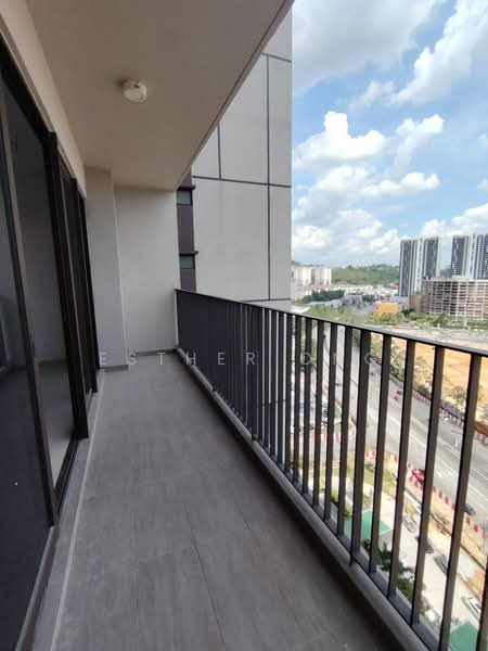 Servis Apartment untuk Disewa di The Pulse Residence - Esther Ong - Balcony - PropertyGuru.com.my