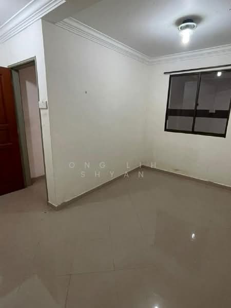 2-storey Terraced House for Sale in Taman Pontian Jaya (Pontian) - Ong Lih Shyan - Interior - PropertyGuru.com.my