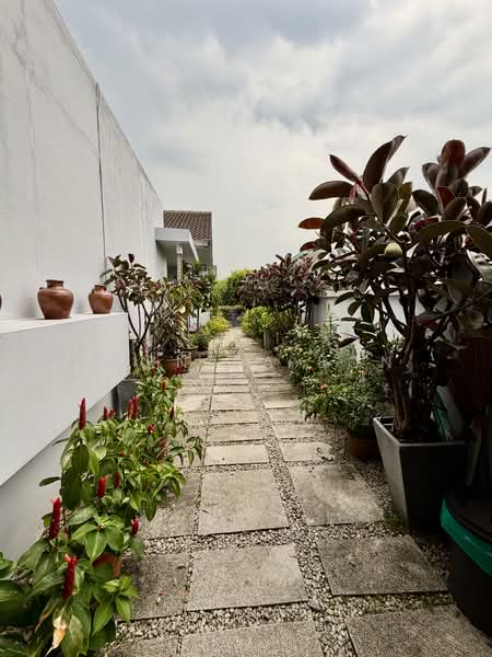 Rumah Berkembar untuk Dijual di Bukit Gasing (Petaling Jaya) - Bernisa Bon - Exterior - PropertyGuru.com.my