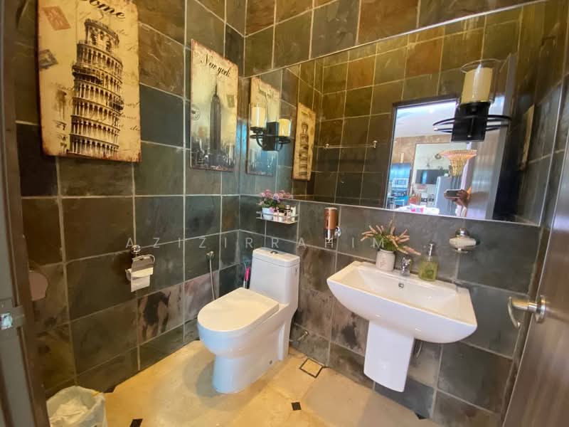 Rumah Banglo untuk Dijual di Seremban (Negeri Sembilan) - Azizirrahim . - Bathroom - PropertyGuru.com.my