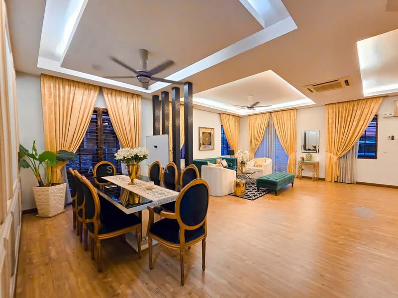Rumah Berkembar untuk Dijual di Bandar Nusaputra (Puchong) - Ashraf Azwan - Living Room - PropertyGuru.com.my