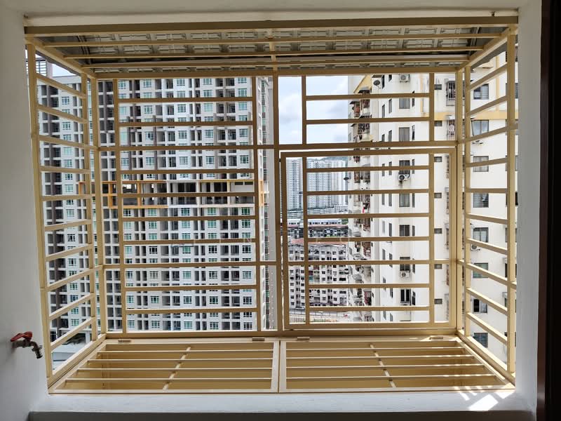 Pangsapuri untuk Disewa di Desa Indah Block 33 - Pen Teo - PropertyGuru.com.my