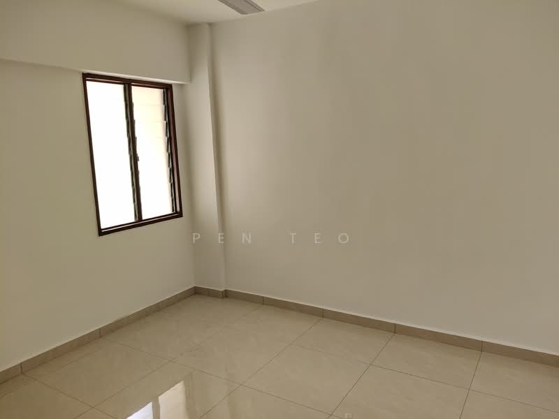 Pangsapuri untuk Disewa di Desa Indah Block 33 - Pen Teo - PropertyGuru.com.my