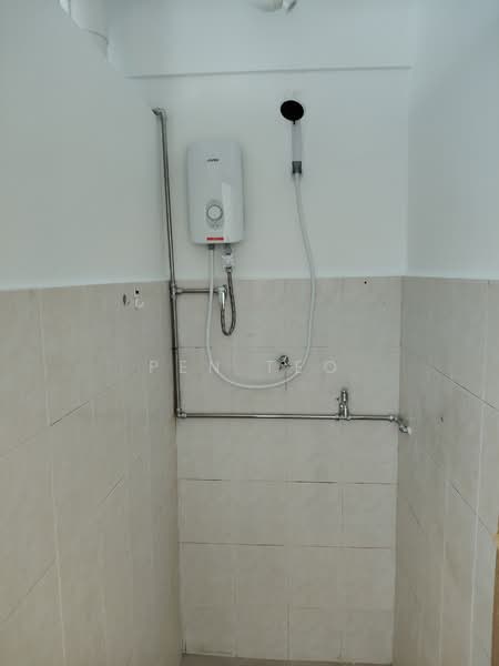 Pangsapuri untuk Disewa di Desa Indah Block 33 - Pen Teo - PropertyGuru.com.my