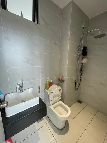 Service Residence for Sale at Space Residency - Alviss Tay - Bathroom - PropertyGuru.com.my