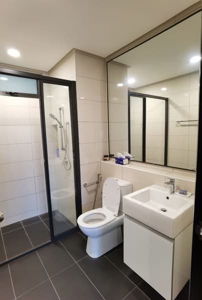 Servis Apartment untuk Disewa di The Tamarind - Patrick . - Bathroom - PropertyGuru.com.my