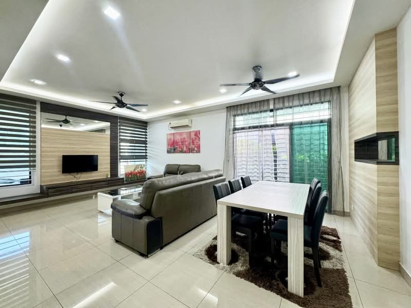 For Sale - Tun Aminah Tuns Aminahs