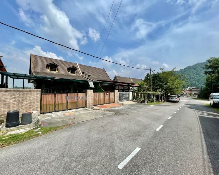 Rumah Berkembar untuk Dijual di Taman Melawati (Ulu Kelang) - Shaziery Iskandar - Exterior - PropertyGuru.com.my