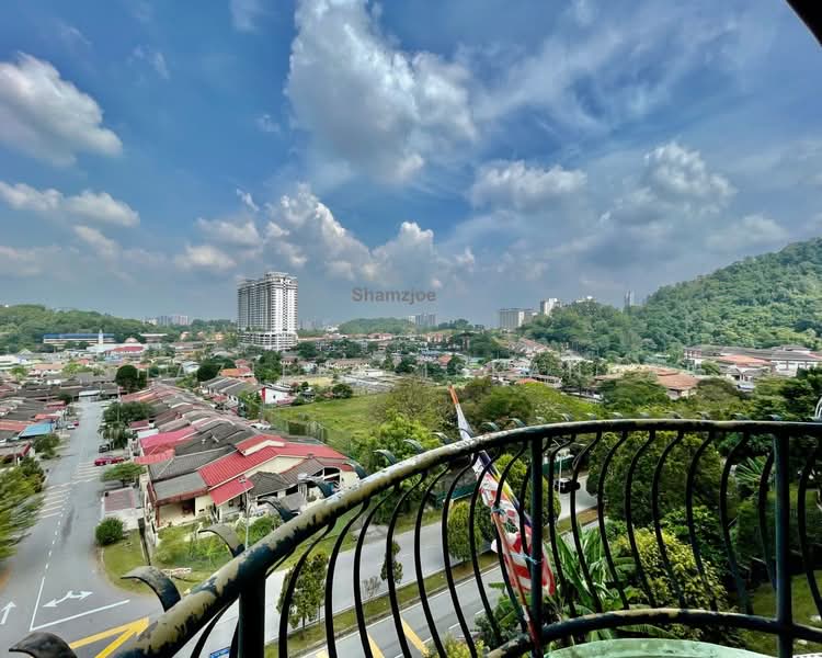 Rumah Berkembar untuk Dijual di Taman Melawati (Ulu Kelang) - Shaziery Iskandar - View - PropertyGuru.com.my