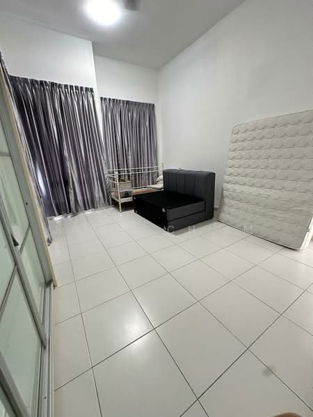 Cluster House for Sale in Setia Tropika (Johor Bahru) - Jason Chiam - Bedroom - PropertyGuru.com.my